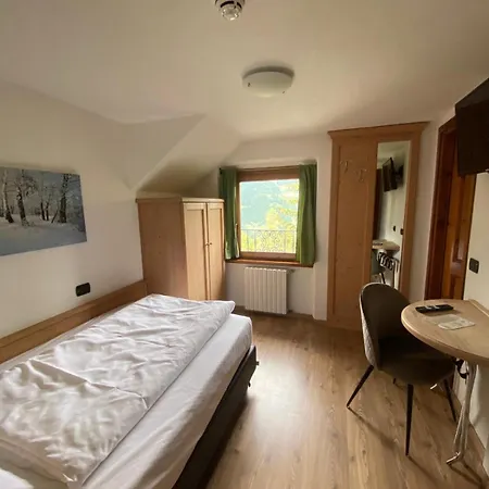 Hotel Vallechiara 3*