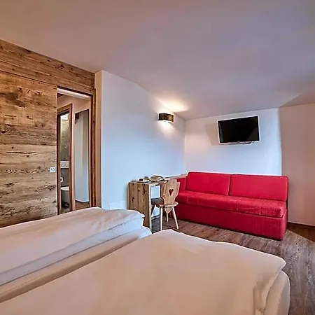Hotel Vallechiara 3*